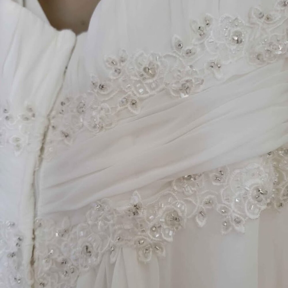 David's Bridal Wedding Dress - Picture 7 of 8